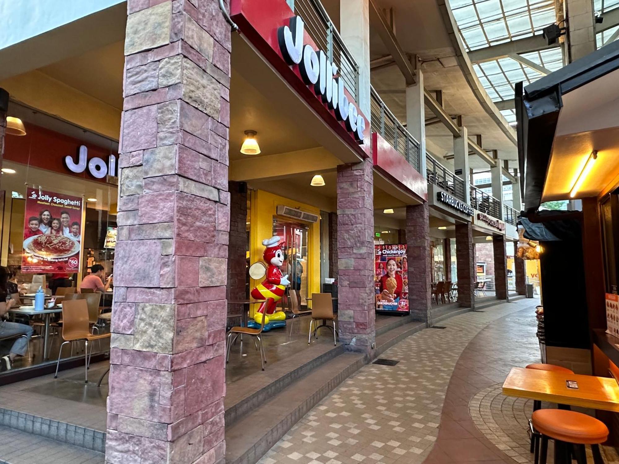 Studio One Condominium, Alabang - Bluu - Fiber Wi-Fi, Netflix-Ready モンテンルパ エクステリア 写真