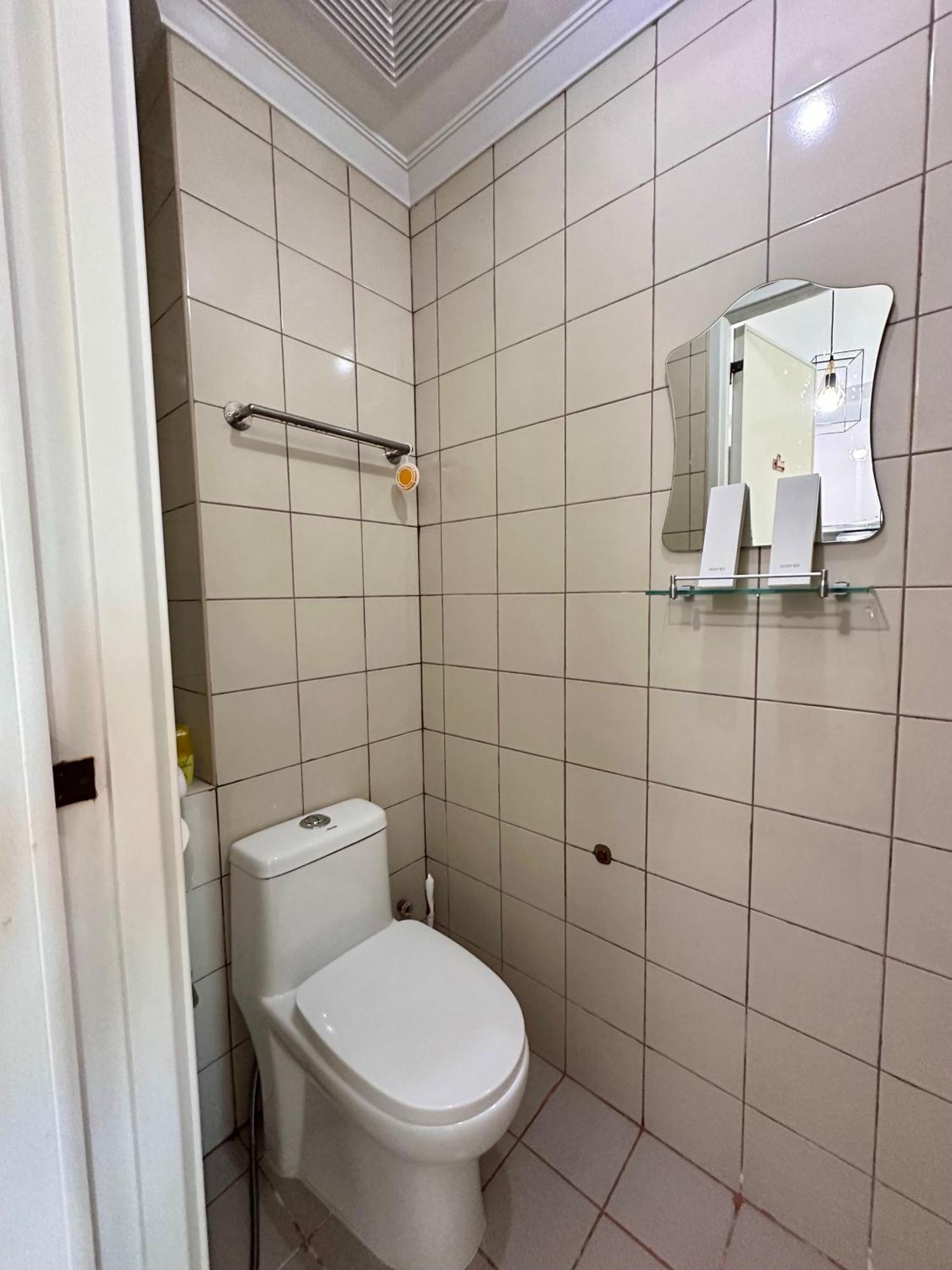 Studio One Condominium, Alabang - Bluu - Fiber Wi-Fi, Netflix-Ready モンテンルパ エクステリア 写真